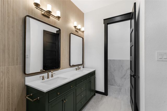 7292 Edgewater Drive, Willis, TX 77318