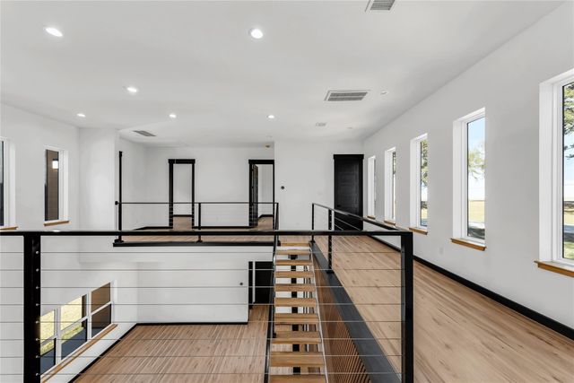 7292 Edgewater Drive, Willis, TX 77318