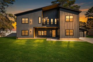 7292 Edgewater Drive, Willis, TX 77318