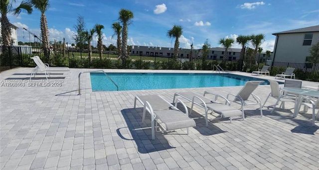 5629 Mentmore Drive, Mangonia Park, FL 33407