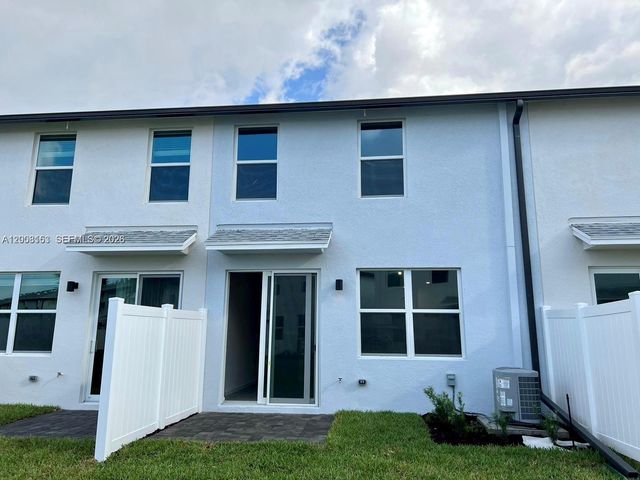 5629 Mentmore Drive, Mangonia Park, FL 33407