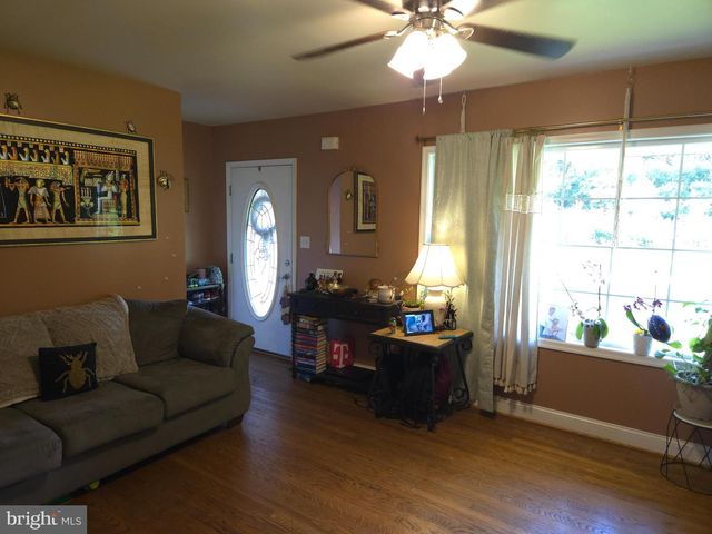 13435 APPLE HARVEST DR, Martinsburg, WV 25403