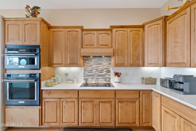 8585 S PALISADES Drive, Hereford, AZ 85615