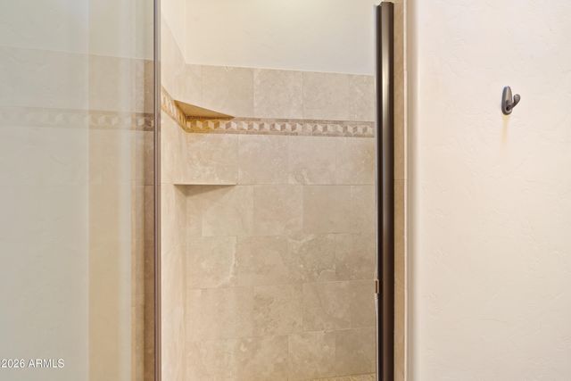 8585 S PALISADES Drive, Hereford, AZ 85615