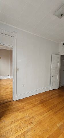 3639 N Greenview Avenue, Chicago, IL 60613