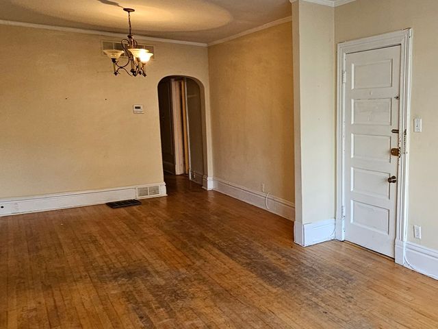 3639 N Greenview Avenue, Chicago, IL 60613