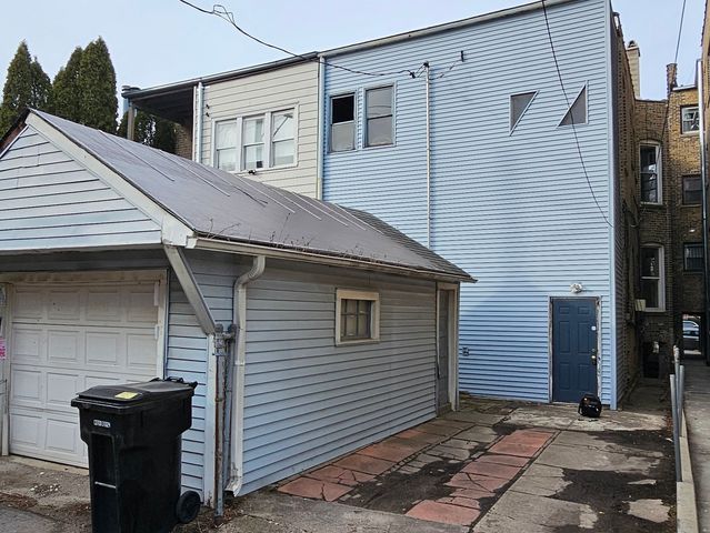 3639 N Greenview Avenue, Chicago, IL 60613