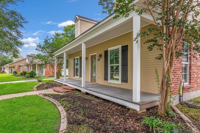 4110 Country Glen Dr, Baton Rouge, LA 70816