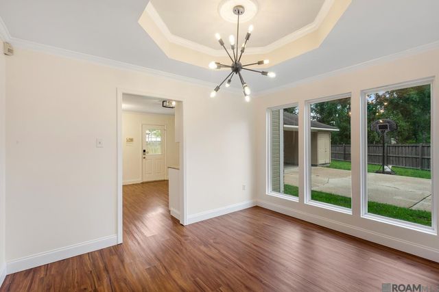 4110 Country Glen Dr, Baton Rouge, LA 70816