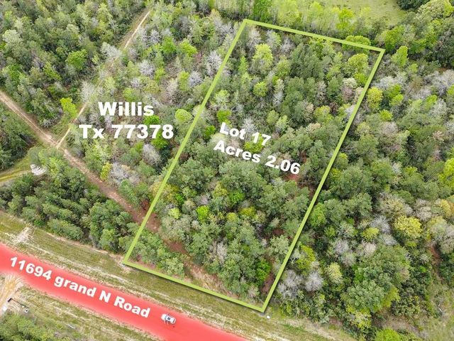 11694 Grand North Road, Willis, TX 77378