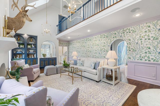 211 Bordeaux Lane, Cary, NC 27511