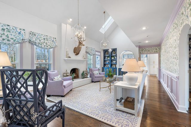 211 Bordeaux Lane, Cary, NC 27511