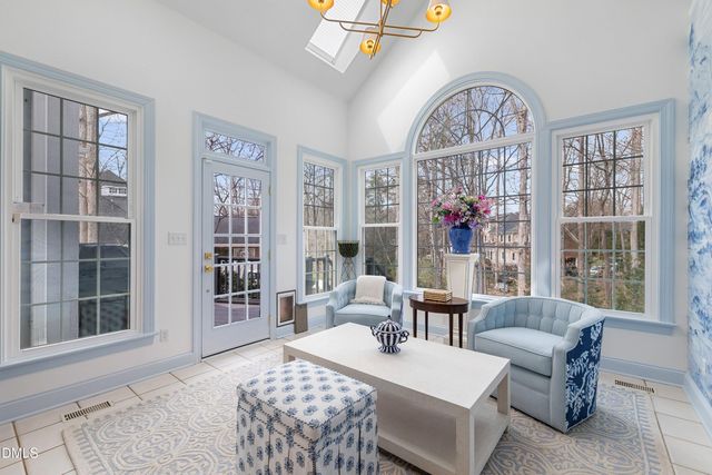 211 Bordeaux Lane, Cary, NC 27511