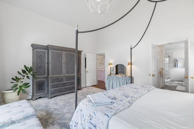 211 Bordeaux Lane, Cary, NC 27511