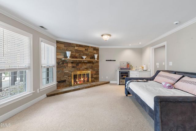 211 Bordeaux Lane, Cary, NC 27511