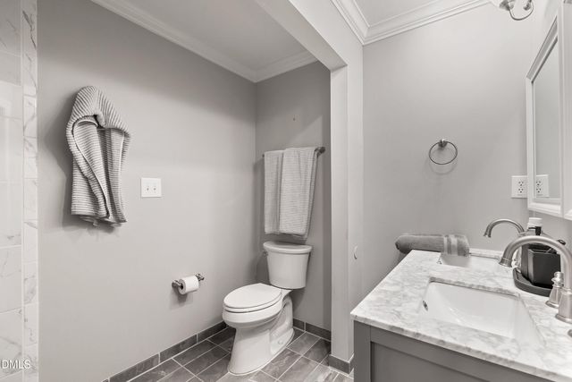 211 Bordeaux Lane, Cary, NC 27511