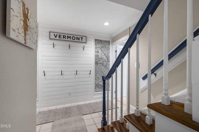 211 Bordeaux Lane, Cary, NC 27511