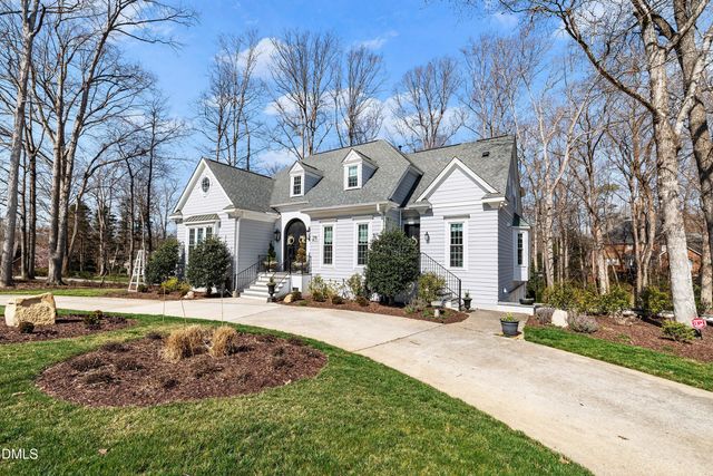 211 Bordeaux Lane, Cary, NC 27511