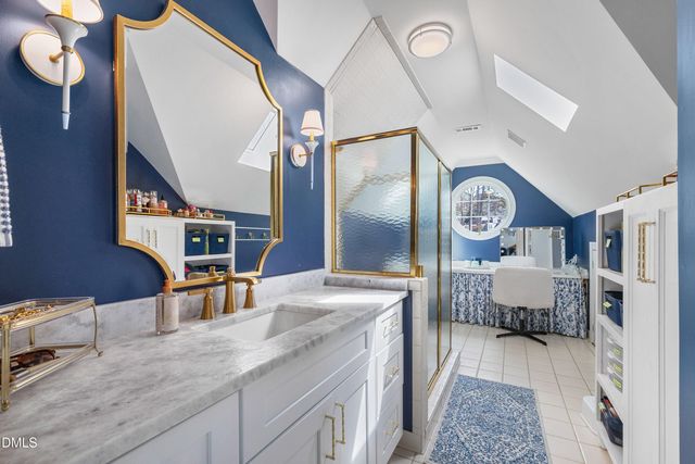 211 Bordeaux Lane, Cary, NC 27511