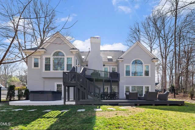 211 Bordeaux Lane, Cary, NC 27511