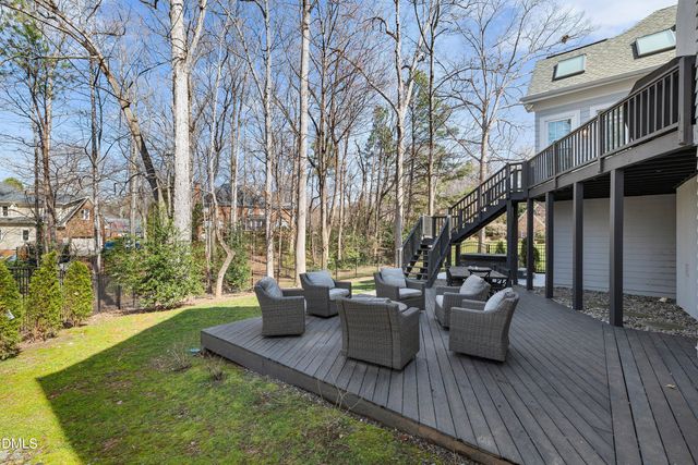 211 Bordeaux Lane, Cary, NC 27511