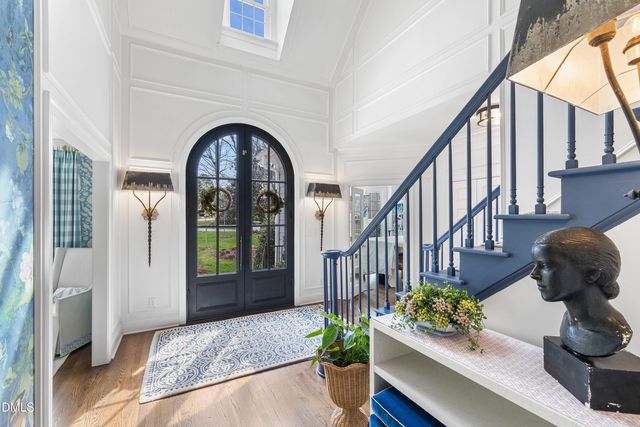 211 Bordeaux Lane, Cary, NC 27511