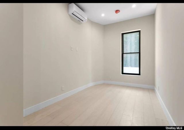 370 Marion Street 2, Brooklyn, NY 11233