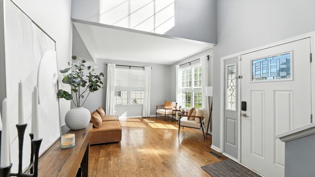 1303 Bridgehampton Drive, Plainfield, IL 60586