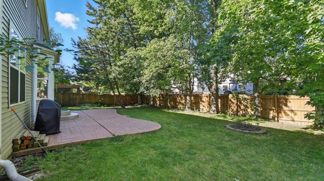 1303 Bridgehampton Drive, Plainfield, IL 60586