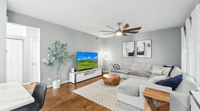 1303 Bridgehampton Drive, Plainfield, IL 60586