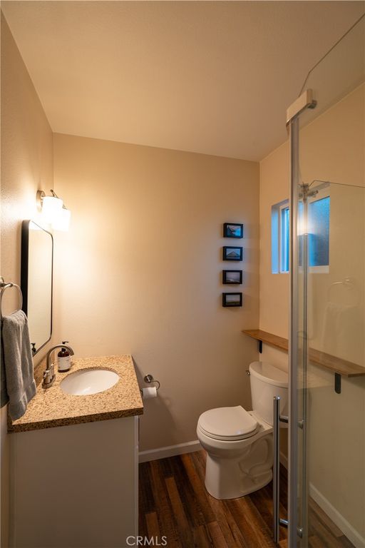 Image 12 of property listing at 212 E Barnett Street, Ventura, CA 93001