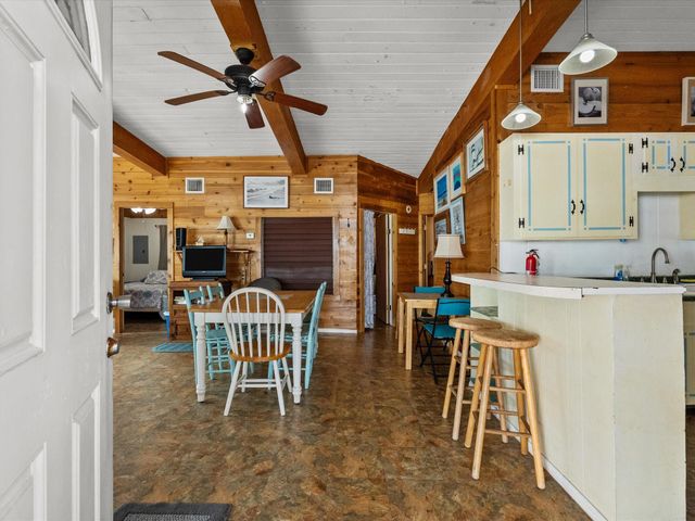510 Beach Drive, Surfside Beach, TX 77541