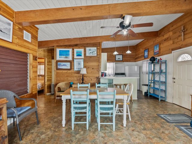 510 Beach Drive, Surfside Beach, TX 77541
