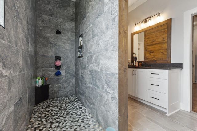 5015 Castaway Bay, Benton, AR 72019