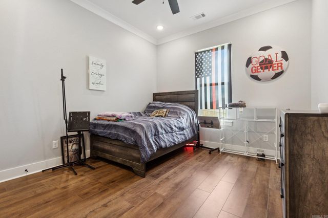 5015 Castaway Bay, Benton, AR 72019