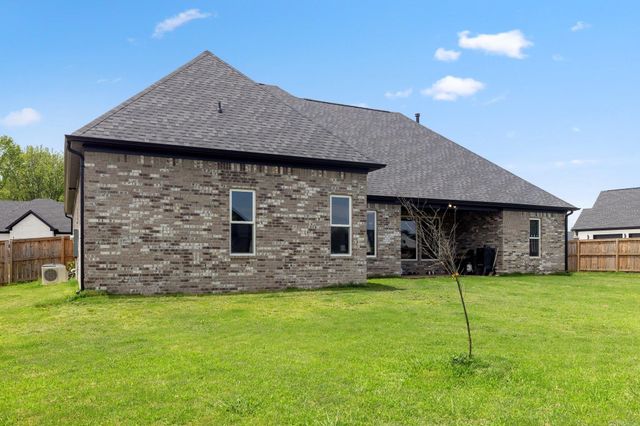 5015 Castaway Bay, Benton, AR 72019