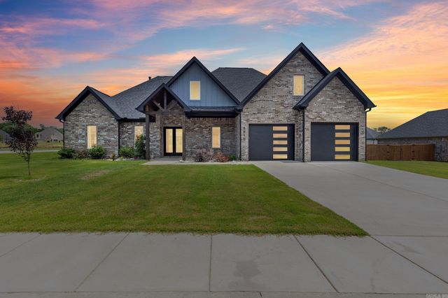 5015 Castaway Bay, Benton, AR 72019