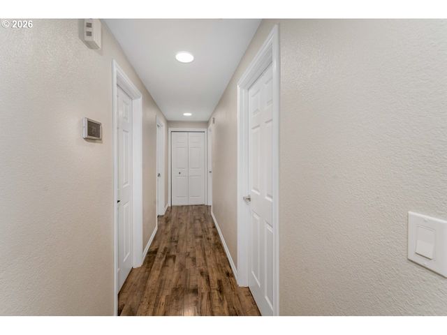 555 66TH St, Springfield, OR 97478