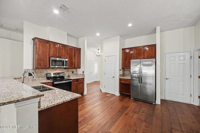 2244 GARDENMOSS Drive, Green Cove Springs, FL 32043