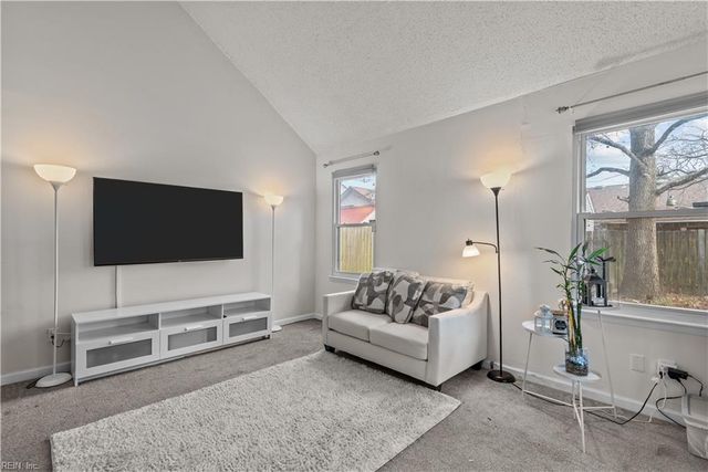 724 Lincoln AVE, Virginia Beach, VA 23452