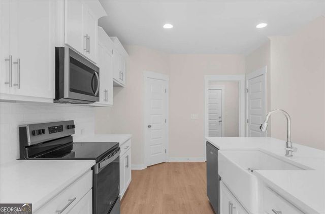 370 West Woods Drive, Dahlonega, GA 30533