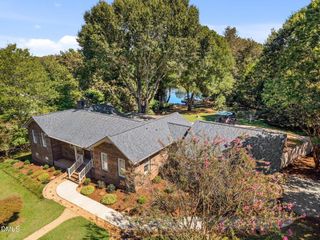1028 Lakeview Drive, Cedar Grove, NC 27231