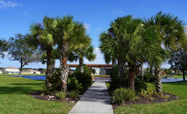 1754 Boat Launch Road, Kissimmee, FL 34746