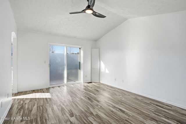 23104 E BROADWAY AVE, Liberty Lake, WA 99019