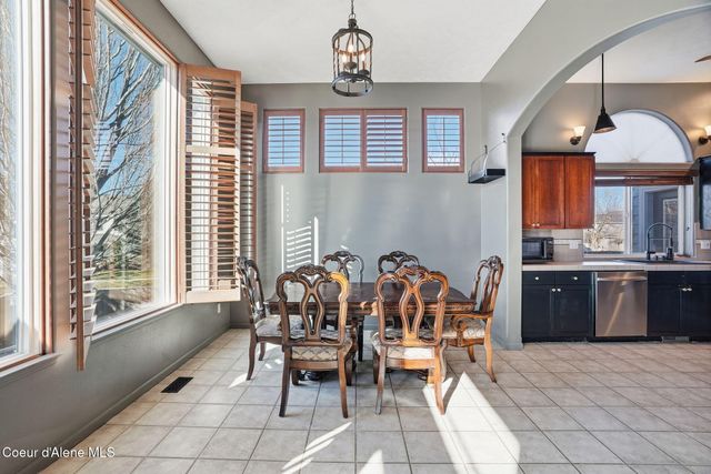 23104 E BROADWAY AVE, Liberty Lake, WA 99019