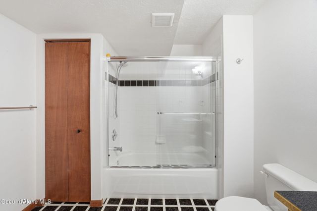 23104 E BROADWAY AVE, Liberty Lake, WA 99019