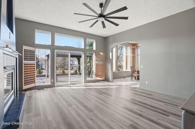 23104 E BROADWAY AVE, Liberty Lake, WA 99019