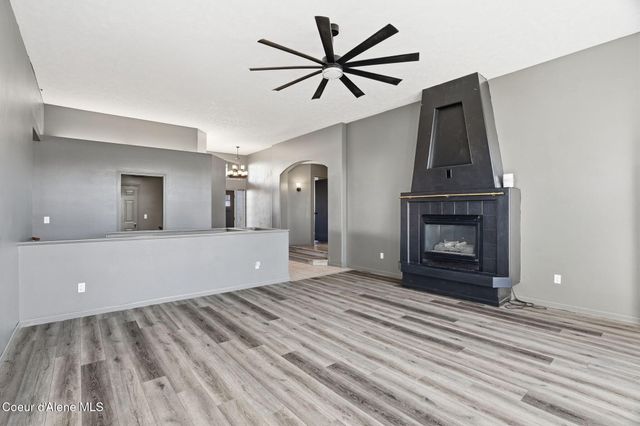 23104 E BROADWAY AVE, Liberty Lake, WA 99019