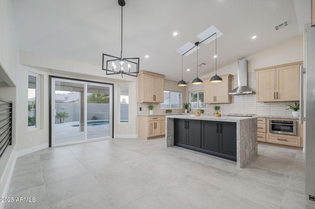 7207 W WESCOTT Drive, Glendale, AZ 85308