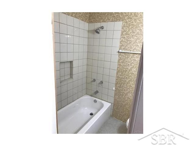 2114 Hanchette Street, Saginaw, MI 48602